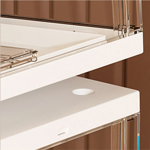 Stable stackable design