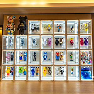 SupBro Toy Display Box real object-2
