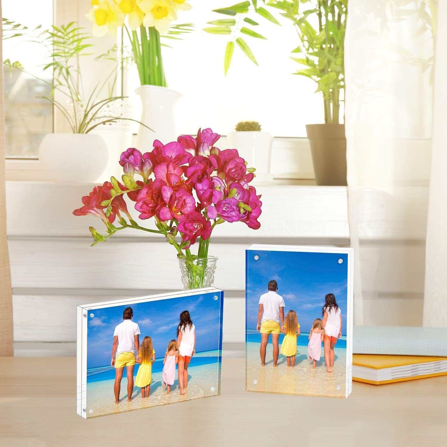 ODM Meetu 5 Pack Acrylic Picture Frame 6x8,Clear Freestanding Double Sided 20mm Thickness Frameless Magnetic Photo Frames Desktop Display with Gift Box Package Custom Mold Development
