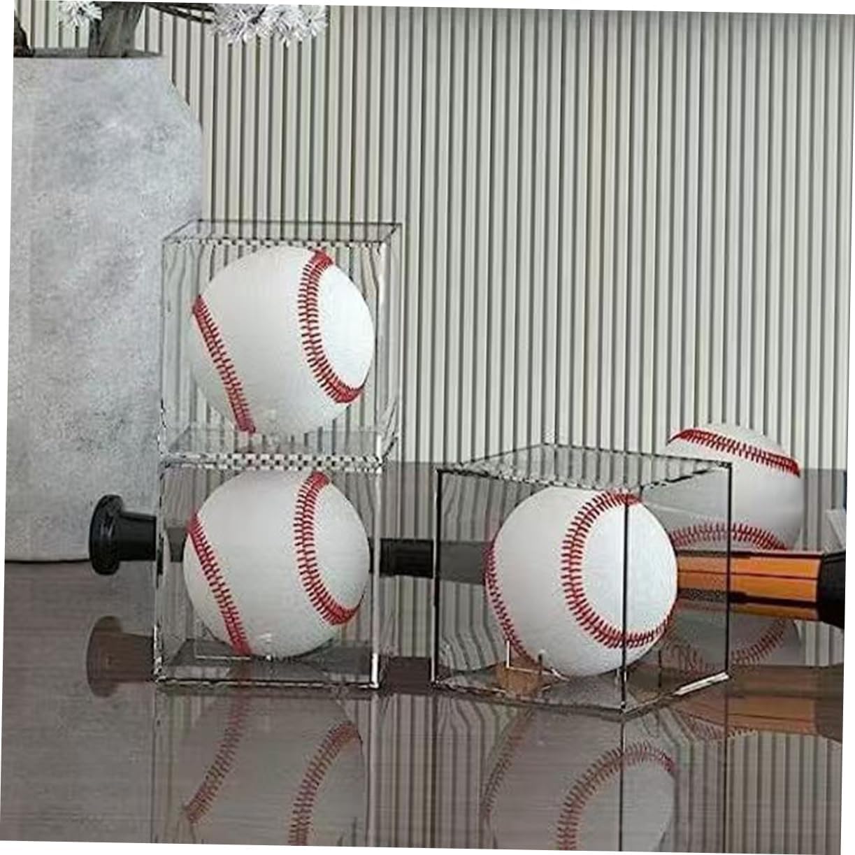 ODM 3pcs Clear Acrylic Baseball Display Case with Stand Transparent Cube Holder for Autographed Baseballs Memorabilia Showcases and Collectible Storage Custom Logo Service