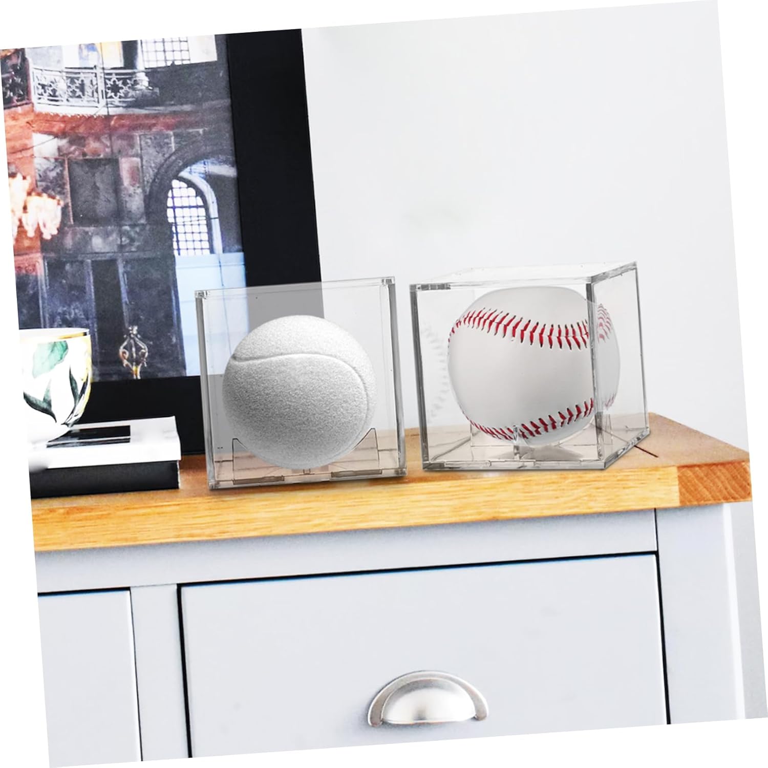 ODM Toyvian 2Pcs Baseball Display Cube Clear Baseball Holder Base Elegant Design for Autographed Balls Protects Collectibles and Memorabilia Baseball Display Custom Logo Service