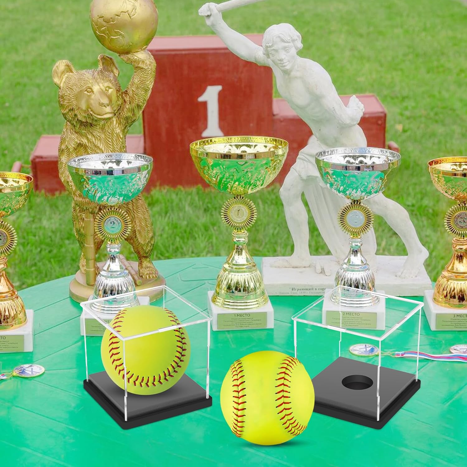 ODM 2PCS Softball Display Case Acrylic Clear Display Box Baseball Tennis Golf Protected Stand for Signed Memorabilia Large 12 Inch Sports Game Ball Storage Cube Custom Logo Service